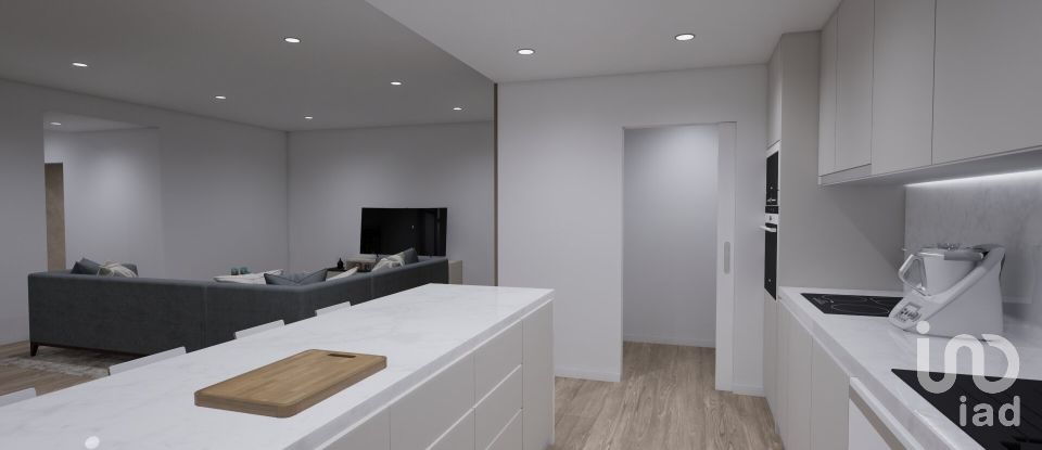 Apartamento T3 em Parceiros e Azoia de 174 m²