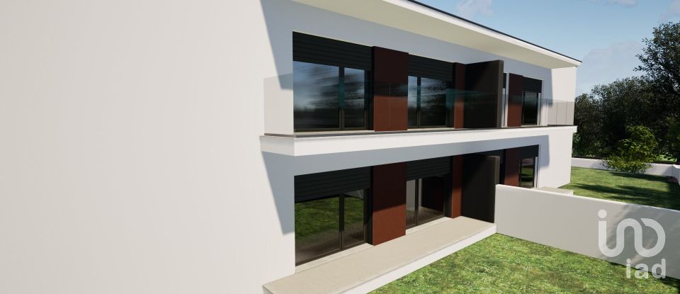 Apartamento T3 em Parceiros e Azoia de 174 m²