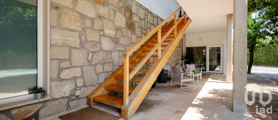 Quinta T7 em Cambeses de 593 m²