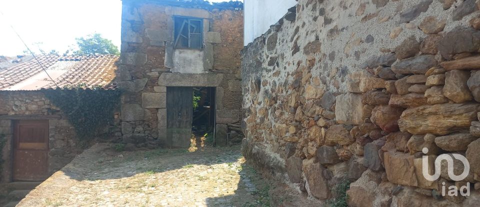 Casa de Campo T4 em Arco de Baúlhe e Vila Nune de 200 m²