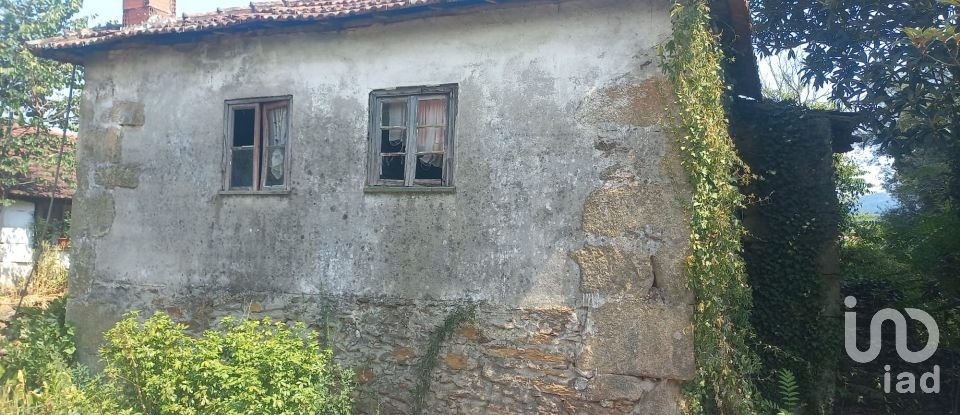 Casa de Campo T4 em Arco de Baúlhe e Vila Nune de 200 m²