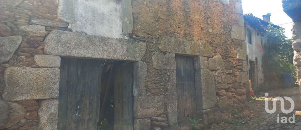 Casa de Campo T4 em Arco de Baúlhe e Vila Nune de 200 m²