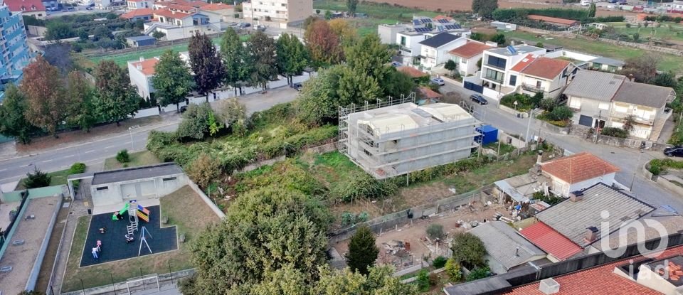 Terrain à bâtir à Moreira de 476 m²