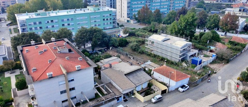 Terrain à bâtir à Moreira de 476 m²