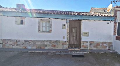 Maison de village T2 à Santo Aleixo de 84 m²