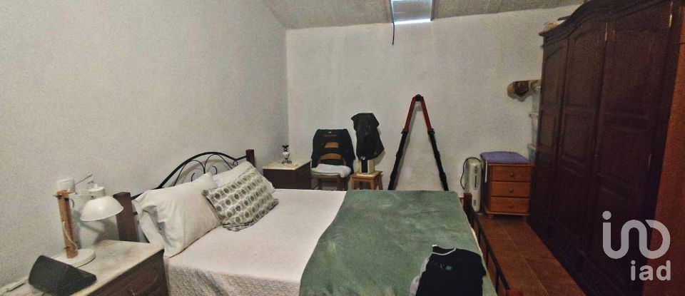 Maison de village T2 à Santo Aleixo de 84 m²