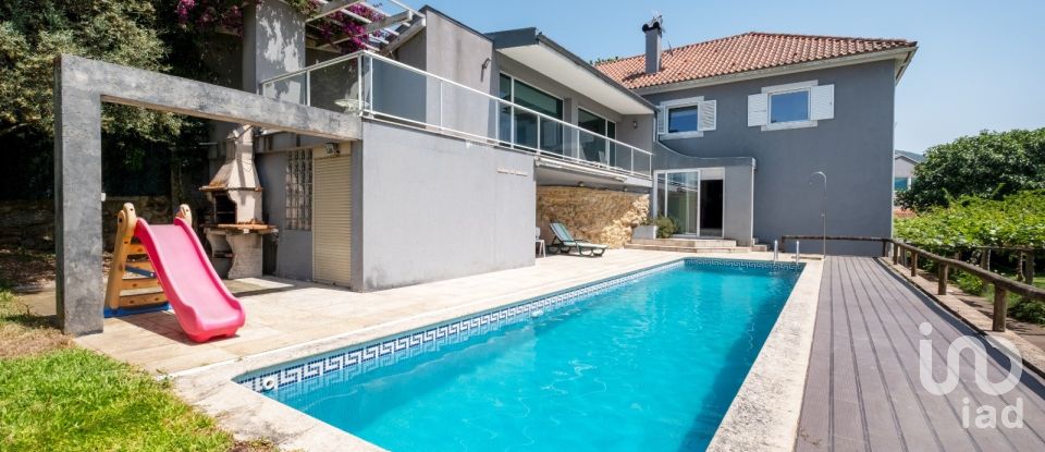 Quinta T7 em Cambeses de 593 m²