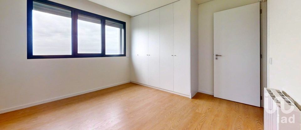 Apartment T3 in Santa Marinha E São Pedro Da Afurada of 117 m²