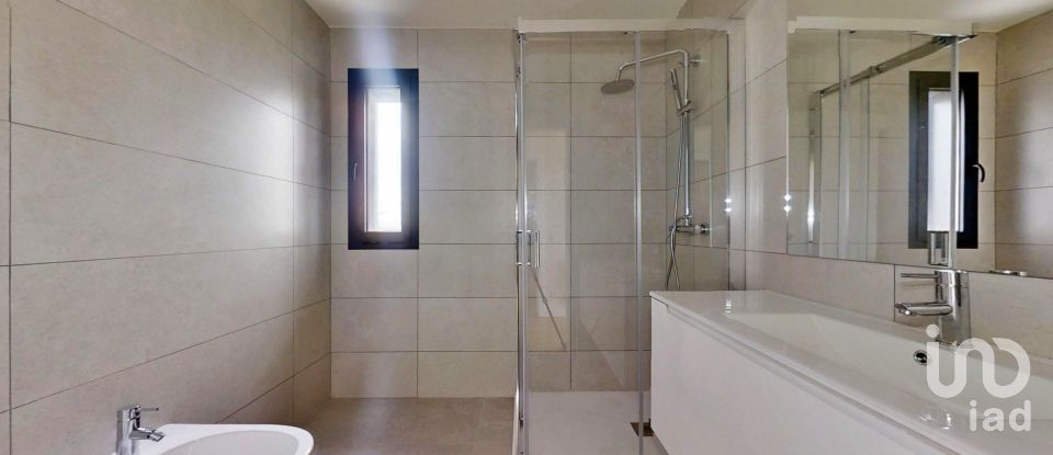 Apartment T3 in Santa Marinha E São Pedro Da Afurada of 117 m²