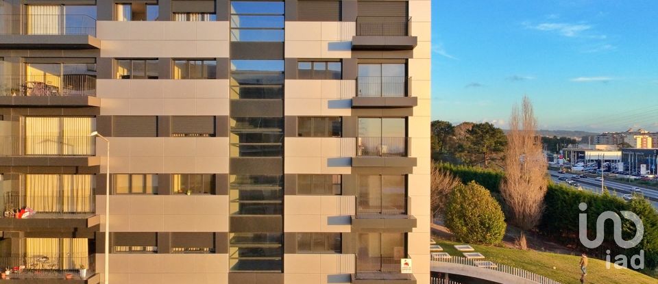 Apartment T3 in Santa Marinha E São Pedro Da Afurada of 117 m²