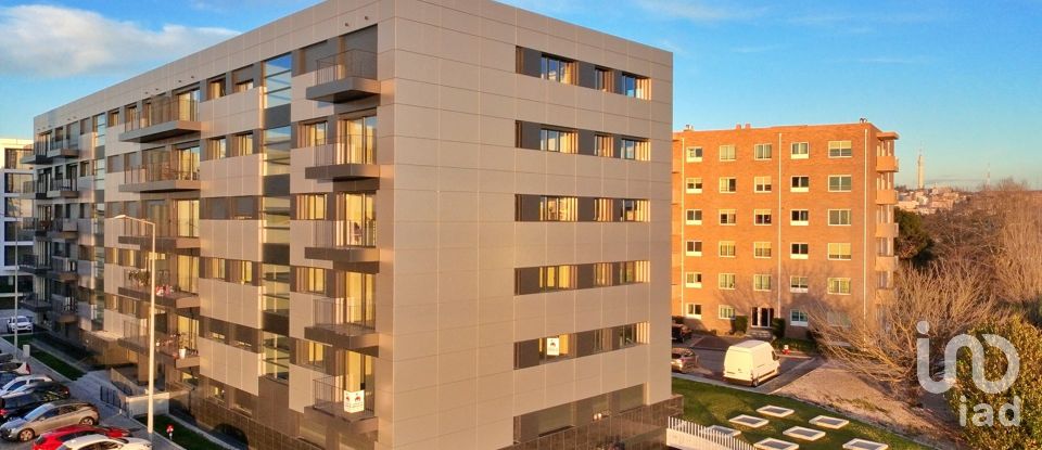 Apartment T3 in Santa Marinha E São Pedro Da Afurada of 117 m²