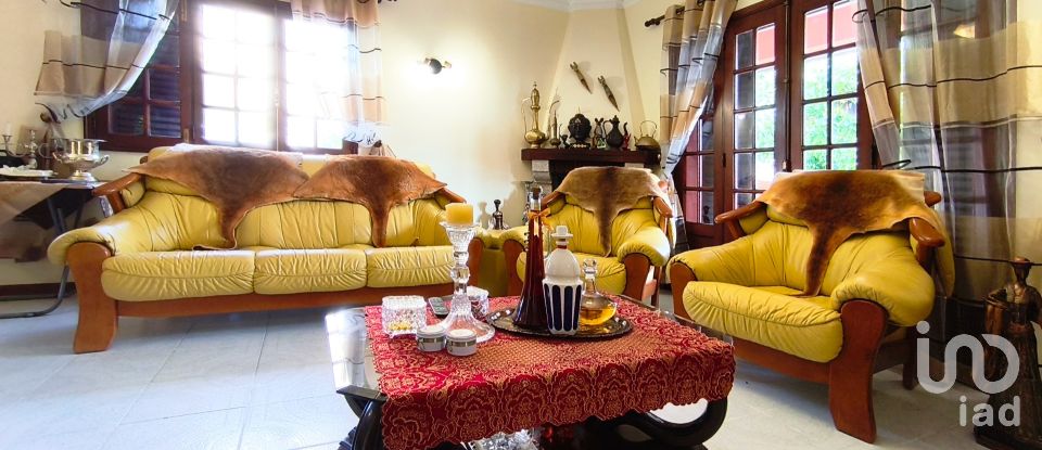 Casa / moradia T4 em Anha de 256 m²