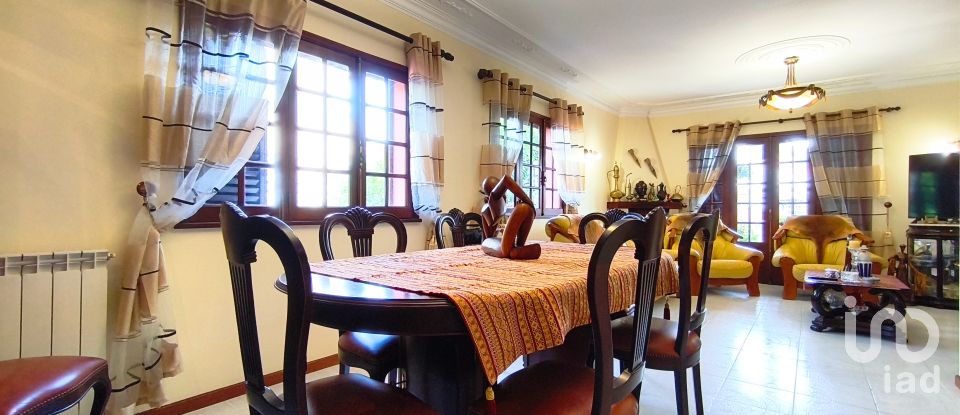 Casa / moradia T4 em Anha de 256 m²