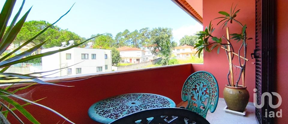 Casa / moradia T4 em Anha de 256 m²