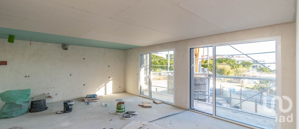 Apartamento T2 em Parceiros e Azoia de 74 m²