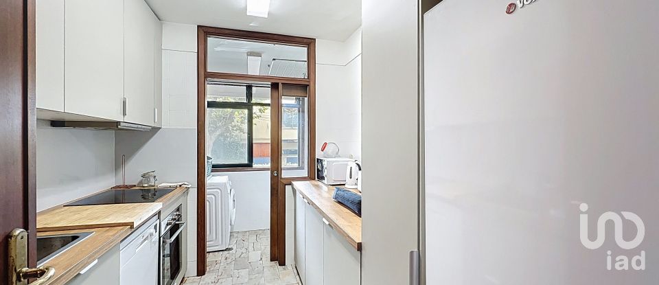 Apartment T2 in Aldoar, Foz Do Douro E Nevogilde of 78 m²