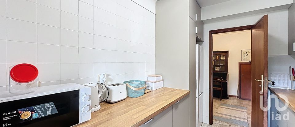 Apartment T2 in Aldoar, Foz Do Douro E Nevogilde of 78 m²