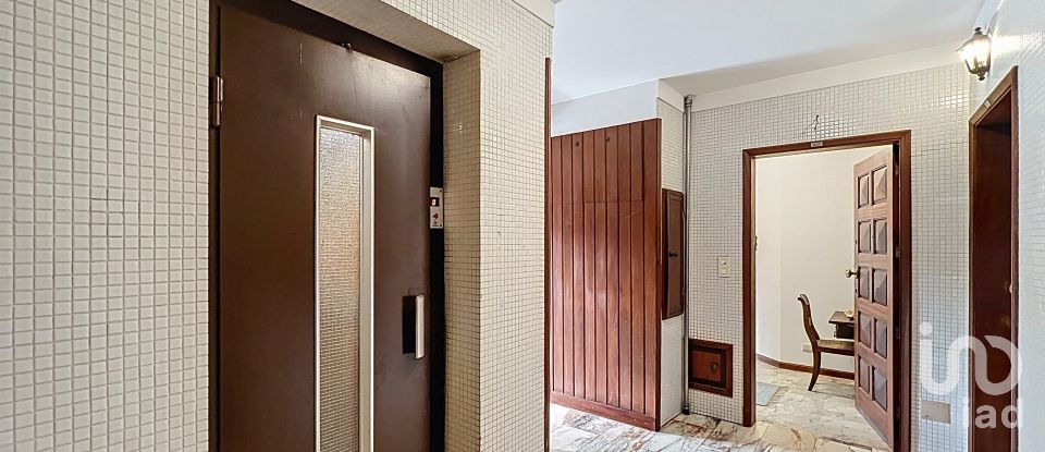 Apartment T2 in Aldoar, Foz Do Douro E Nevogilde of 78 m²