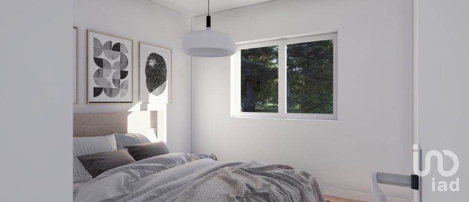 Moradia T3 em Atouguia da Baleia de 106 m²