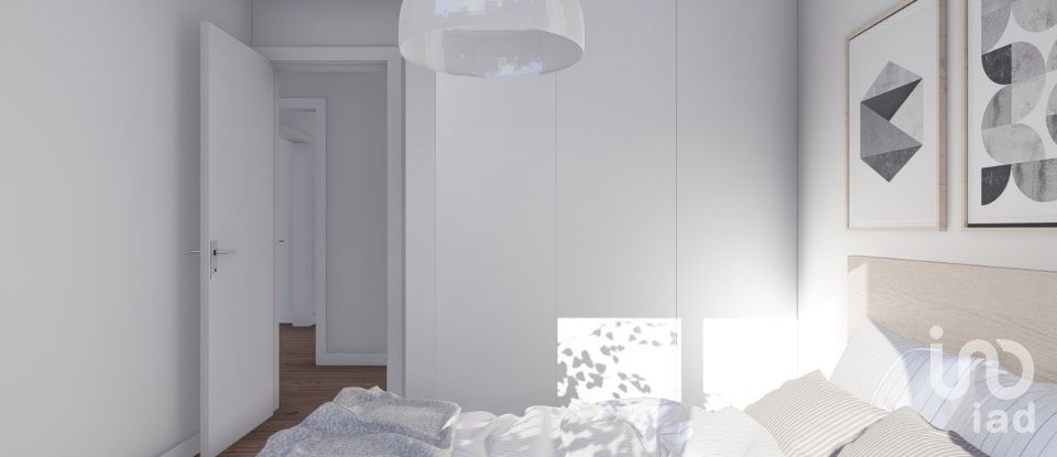 Moradia T3 em Atouguia da Baleia de 106 m²