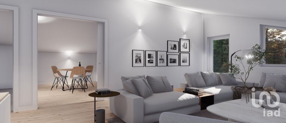 Moradia T3 em Atouguia da Baleia de 106 m²