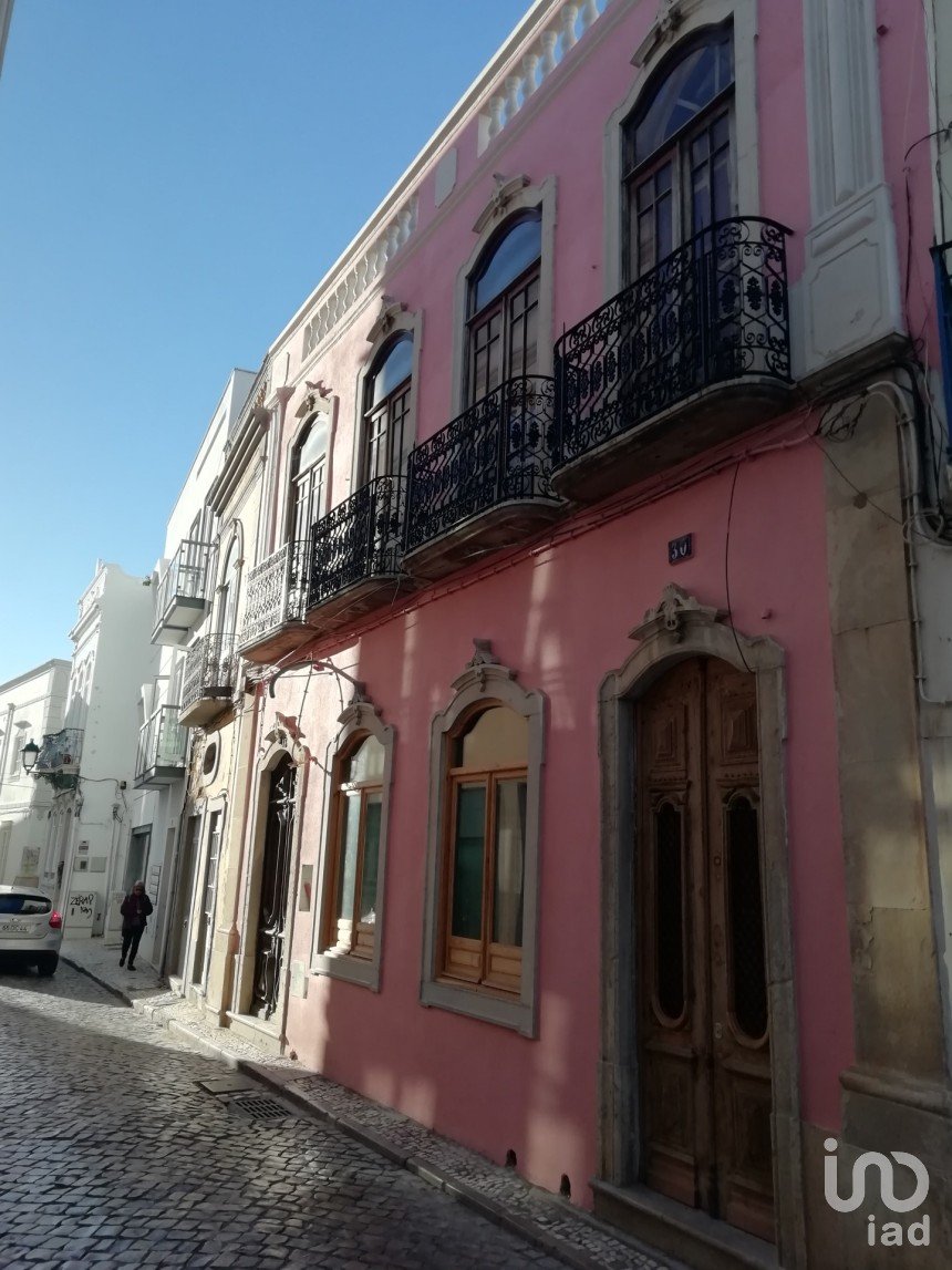 House T3 in Olhão of 200 m²