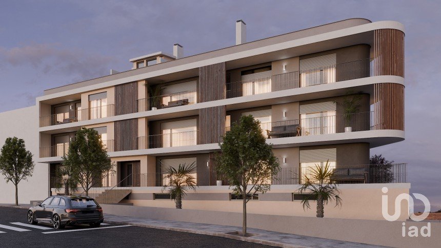 Apartamento T2 em Parceiros e Azoia de 74 m²