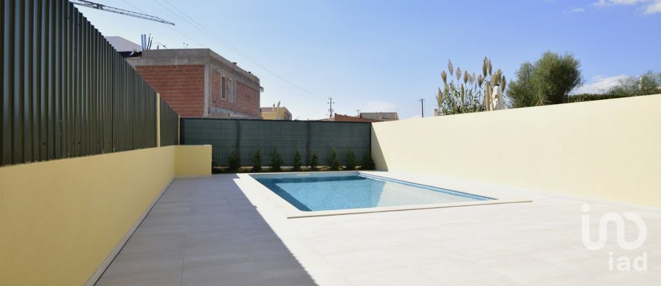 Moradia T3 em Almancil de 166 m²