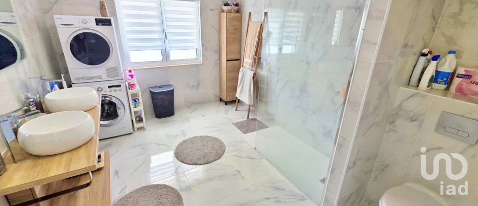 Moradia T3 em Benfica do Ribatejo de 140 m²