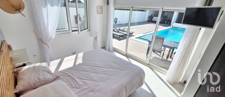 Moradia T3 em Benfica do Ribatejo de 140 m²