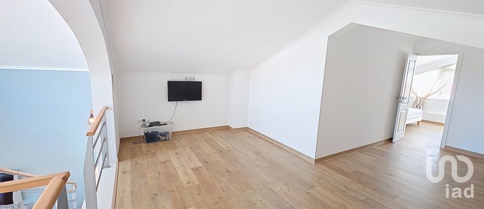 Moradia T3 em Benfica do Ribatejo de 140 m²