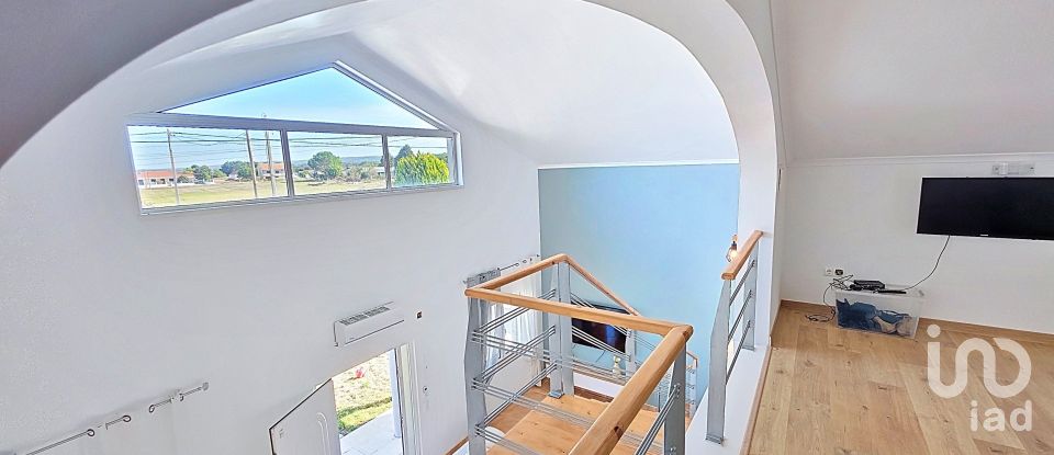 Moradia T3 em Benfica do Ribatejo de 140 m²