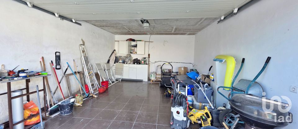 Moradia T3 em Benfica do Ribatejo de 140 m²