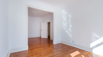 Apartment T3 in Avenidas Novas of 117 m²