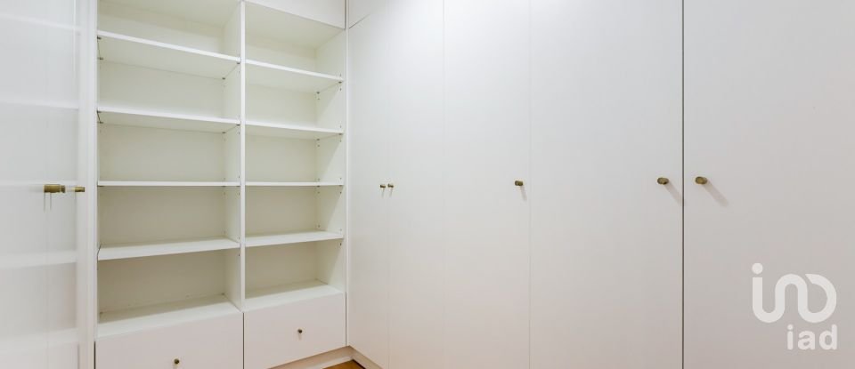 Apartamento T3 em Avenidas Novas de 117 m²