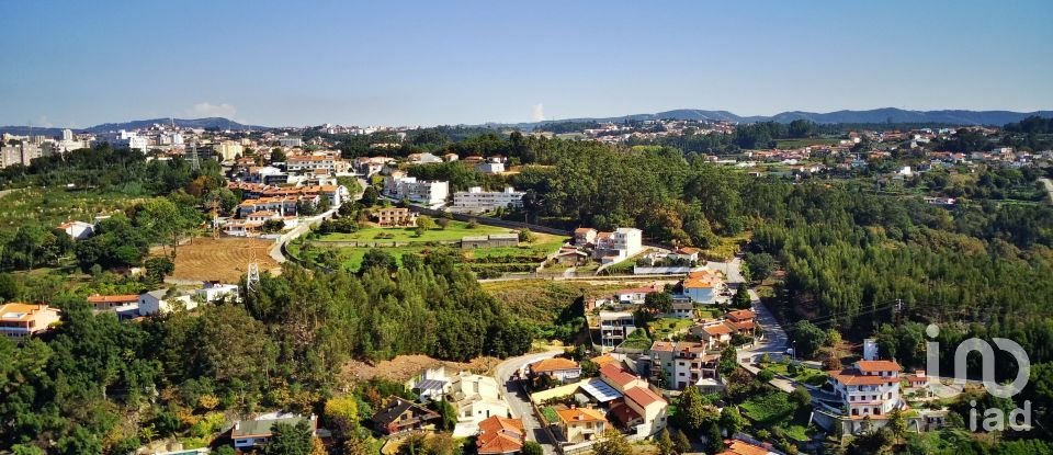Terreno urbano em Gondomar (São Cosme), Valbom e Jovim de 7 000 m²