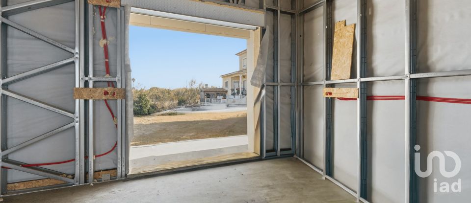 Moradia T3 em Santa Bárbara de 151 m²