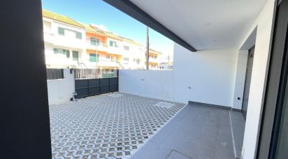 House T5 in Corroios of 120 m²