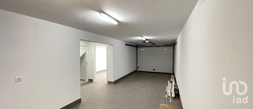Moradia T5 em Corroios de 120 m²