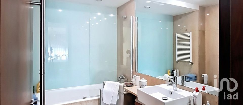 Apartamento T2 em Santa Marinha E São Pedro Da Afurada de 136 m²