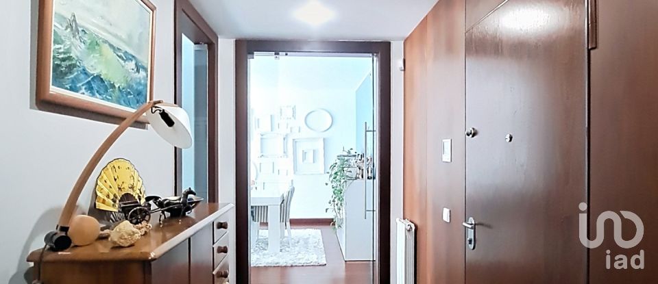 Apartamento T2 em Santa Marinha E São Pedro Da Afurada de 136 m²