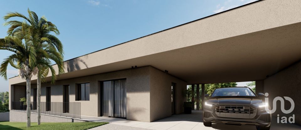 Moradia T3 em Estorãos de 210 m²