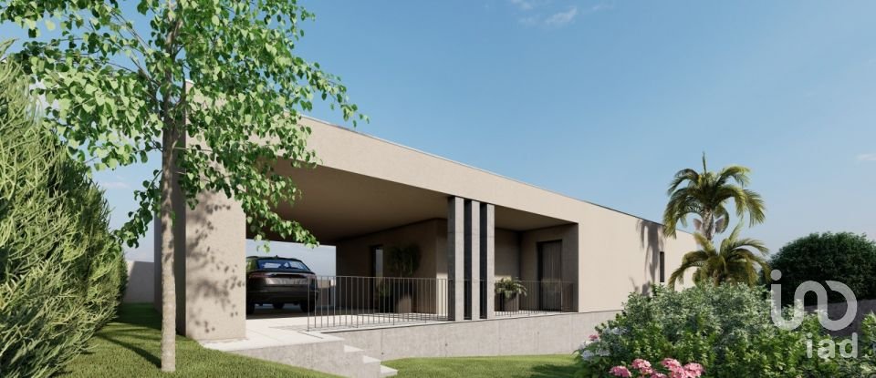 Moradia T3 em Estorãos de 210 m²