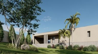 House T3 in Estorãos of 210 m²