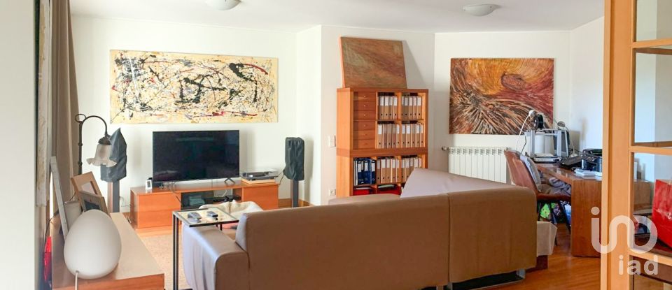 Duplex T3 em Lordelo Do Ouro E Massarelos de 173 m²