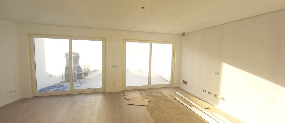 Lodge T3 in Lourinhã e Atalaia of 185 m²