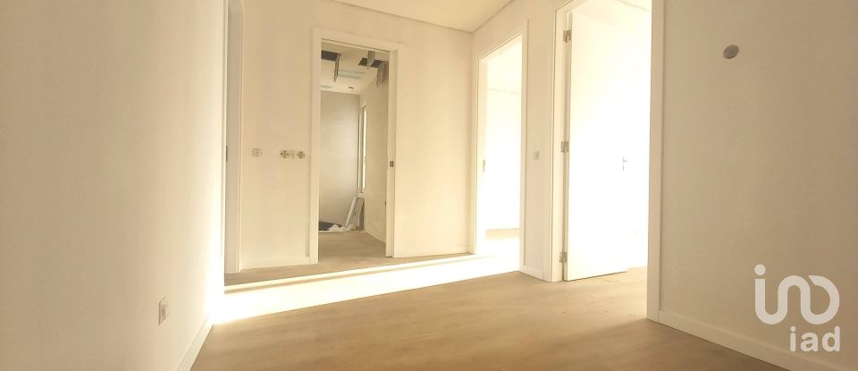 Moradia T3 em Lourinhã e Atalaia de 198 m²