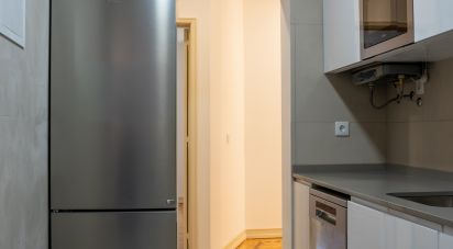 Apartment T4 in Avenidas Novas of 104 m²