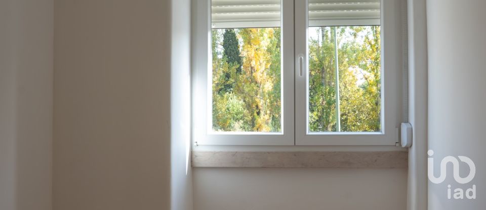 Appartement T4 à Avenidas Novas de 104 m²