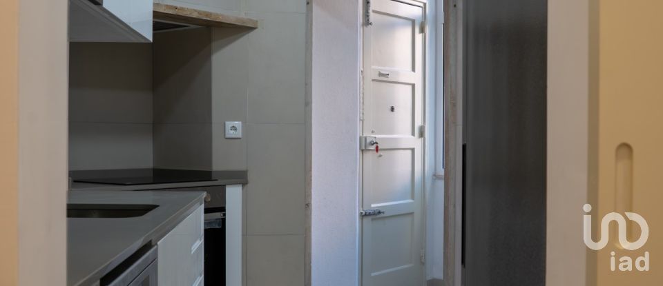 Apartamento T4 em Avenidas Novas de 104 m²